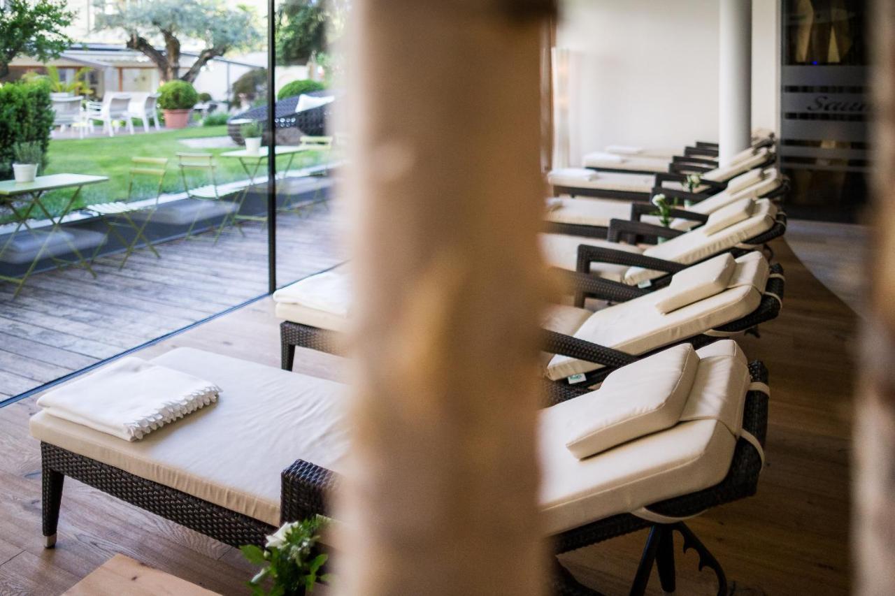 נאלס Boutique Hotel Zum Rosenbaum מראה חיצוני תמונה