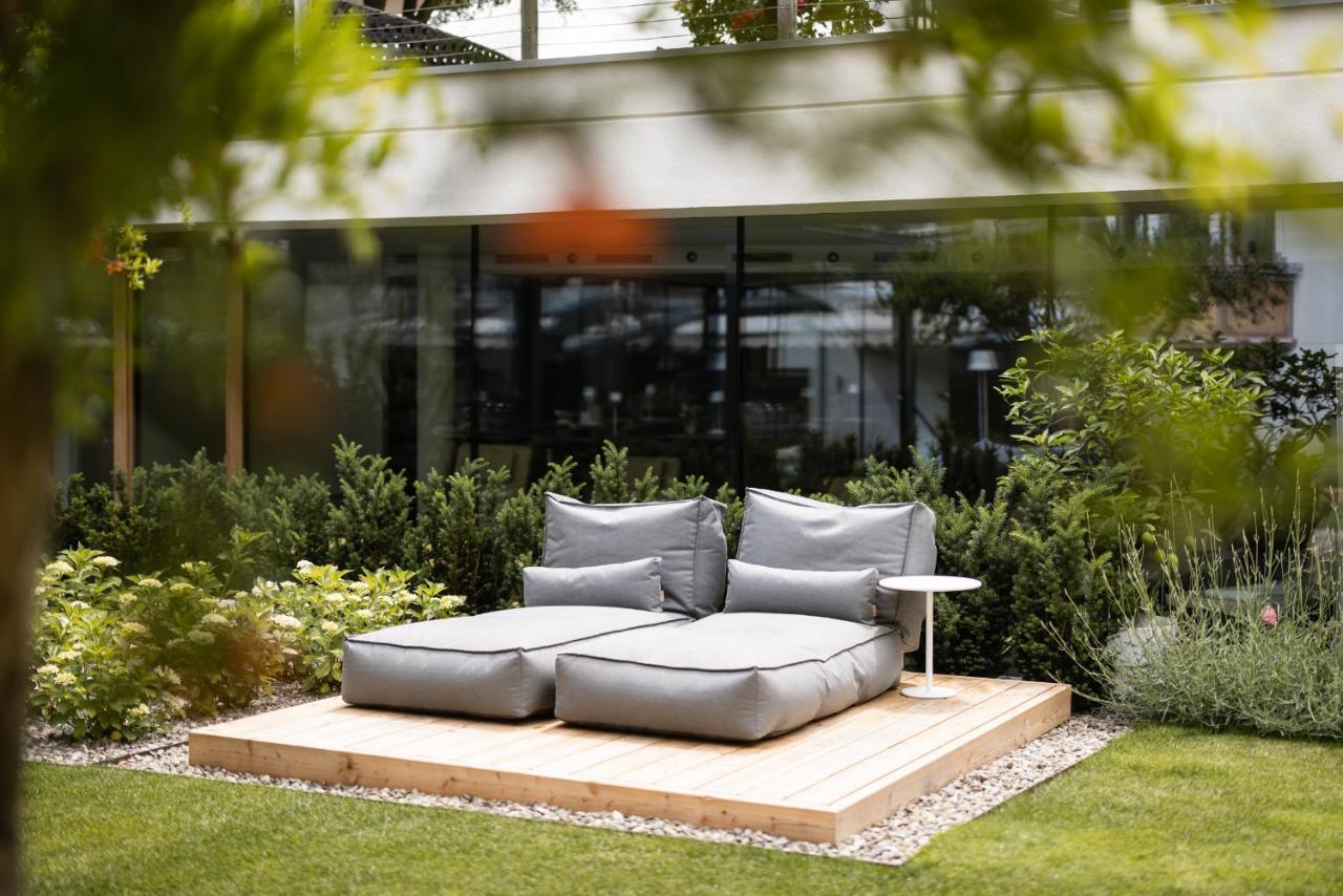 נאלס Boutique Hotel Zum Rosenbaum מראה חיצוני תמונה