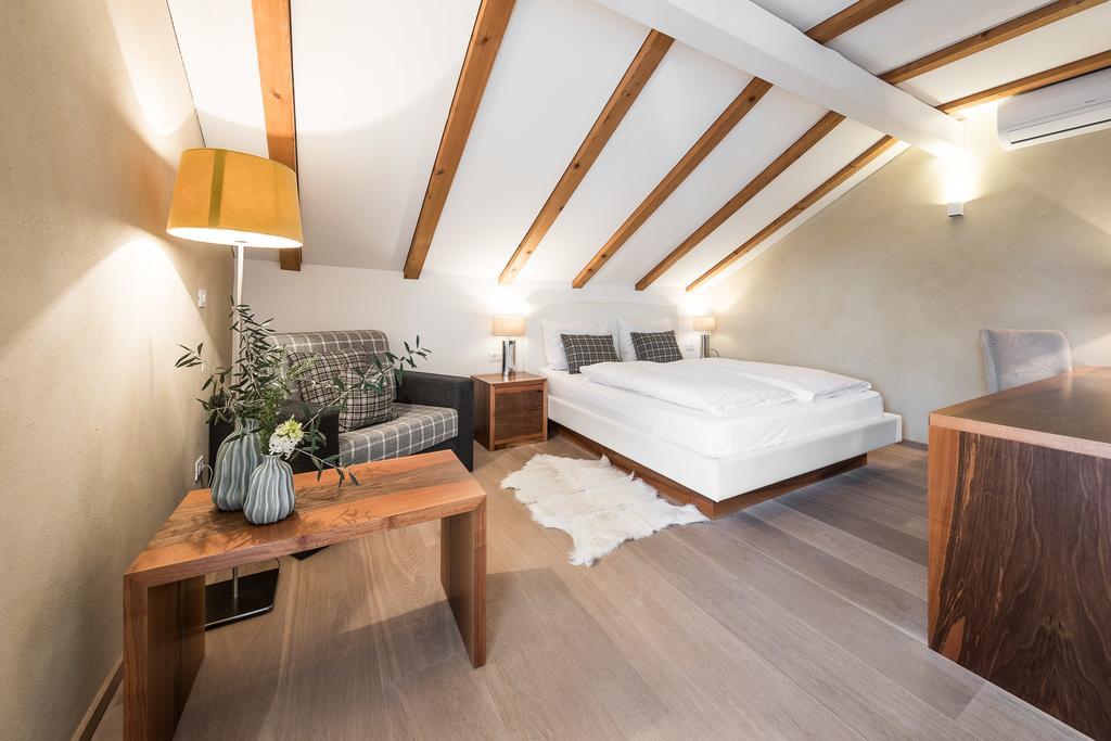 נאלס Boutique Hotel Zum Rosenbaum מראה חיצוני תמונה